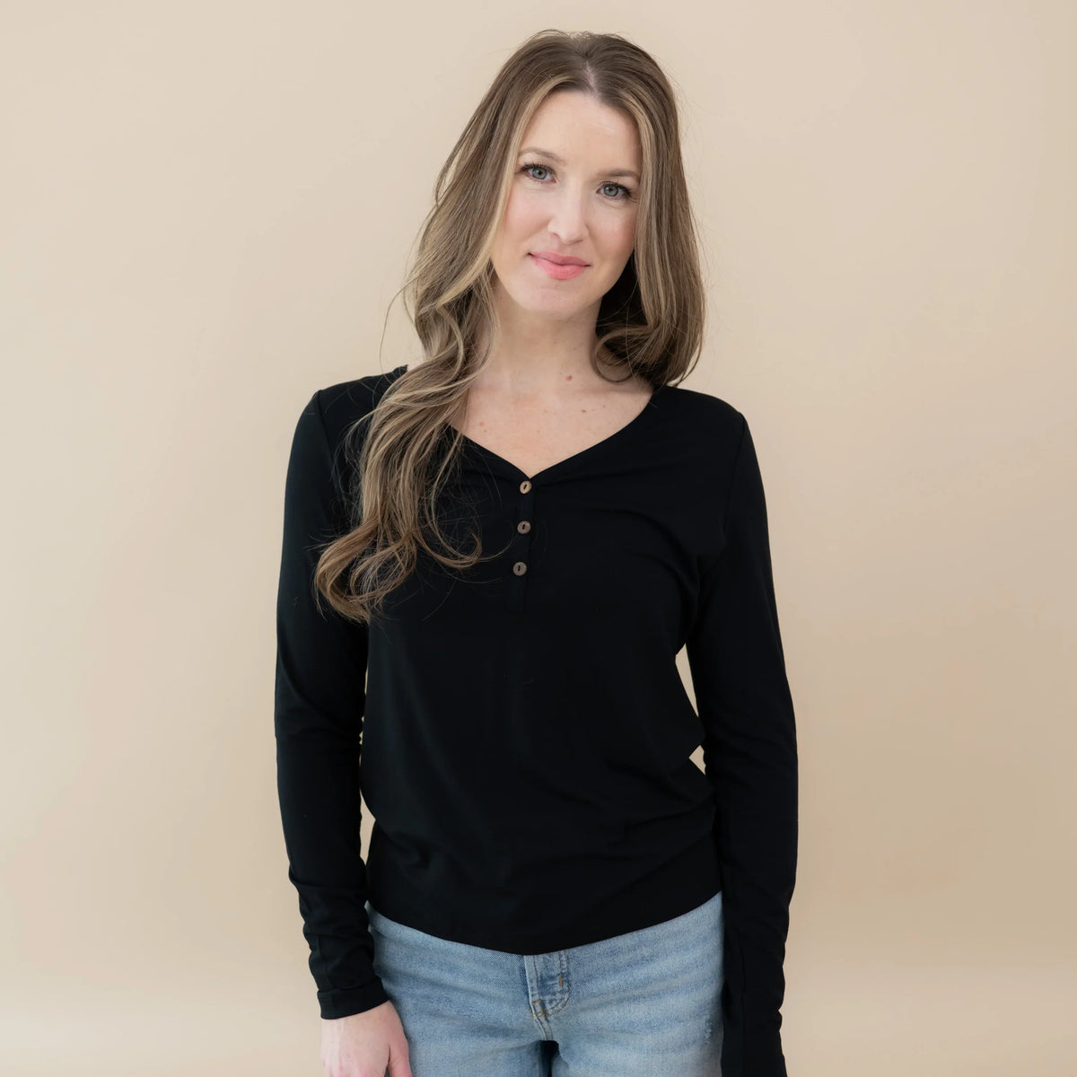 Women's Long Sleeve Henley Tee in Midnight